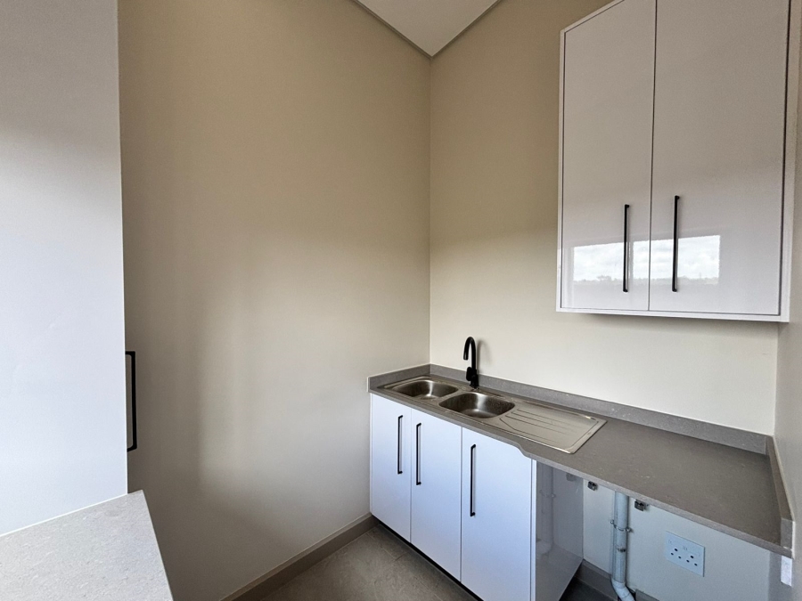 To Let 3 Bedroom Property for Rent in Helderzicht Eco Estate North West